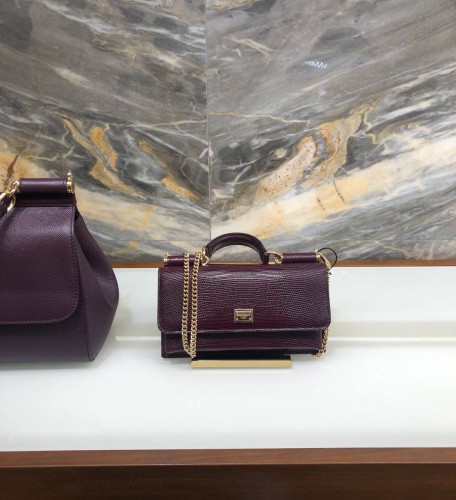 دولتشي اند غابانا بوتيك