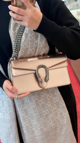 قوتشي شولدر باق