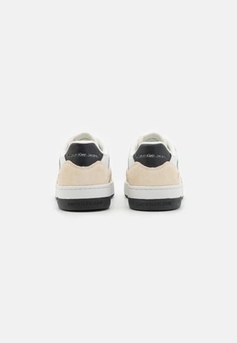 سنكر كالفن كلاين