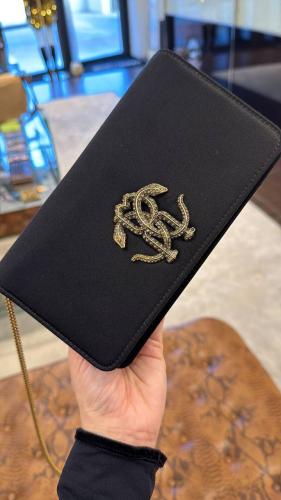 روبرتو كفالي كروس بودي