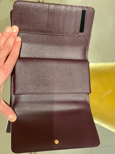 دولتشي اند غابانا كروس بودي