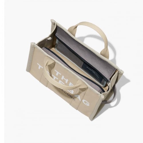 توت باق مارك جاكوبز