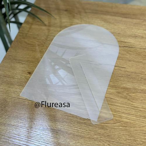 درزن اكريلك مقاس A4 مقوس