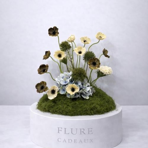 ورد صناعي أنيق لطاولة الاستقبال والضيافة