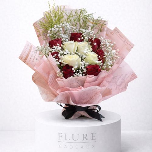 بوكية ورد طبيعي مع تغليف مميز