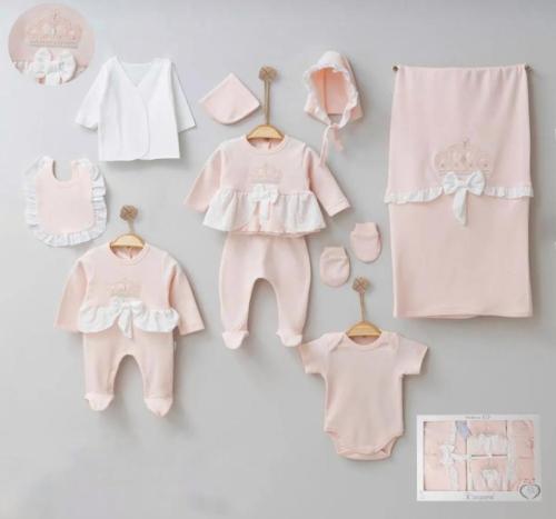 طقم بناتي 10 قطع تطريز تاج ملكي أبيض وفيونكات بيضا...