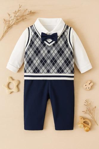 طقم ولادي رسمي كلاسيك ثلاث قطع