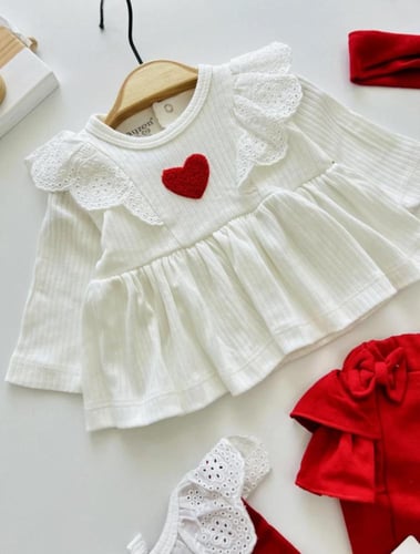 طقم مواليد بناتي من خمس قطع باللون الاحمر والابيض