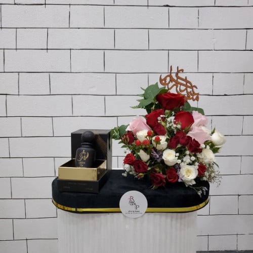 قاعدة مخمل مع عطر لين