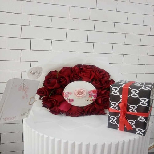 جوري مع شوكلت وعطر لين Roses with chocolate and le...