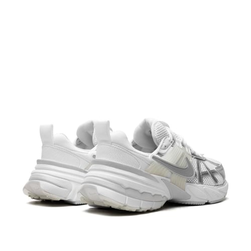 Nike V2K Run low-top sneakers