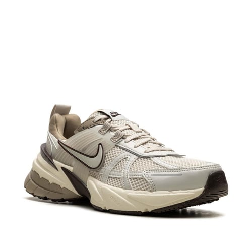 Nike V2K Run "Light Orewood Brown"