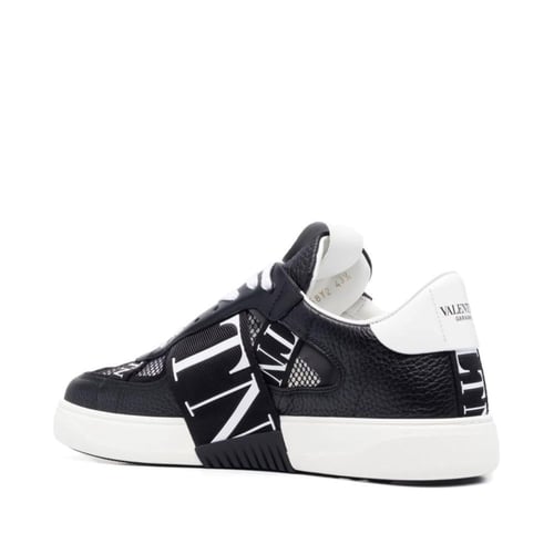 Valentino VL7N Logo Detailed Lace-Up