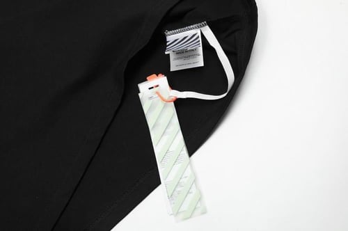 Off-White T-shirt