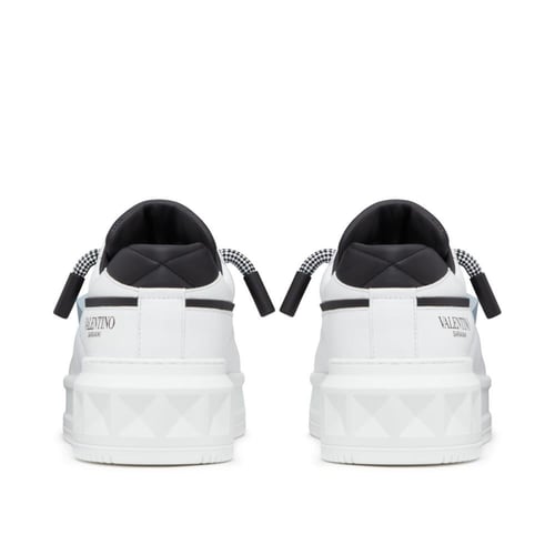 Valentino Valentino Garavani One Stud Low-Top