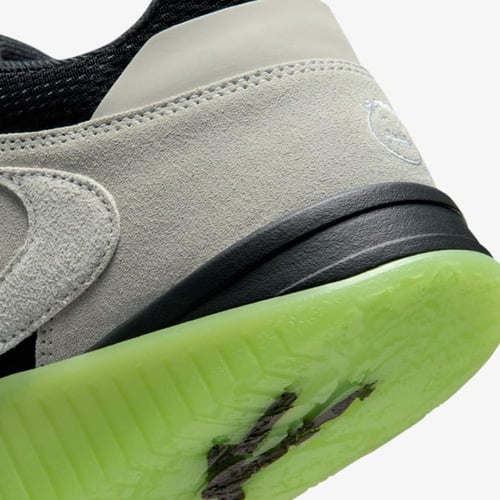 JORDAN JUMPMAN JACK X TRAVIS SCOTT X CHASE B 'BLAC...