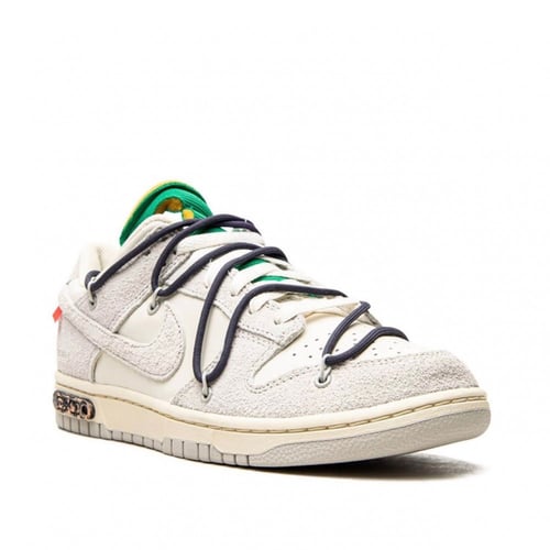 Nike Dunk Low x off-white