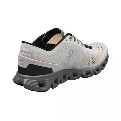 On Running Cloud X Trainers in Glacier / Olive