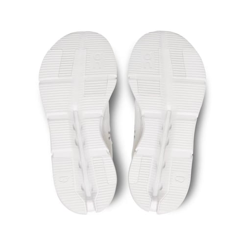 On Running Cloudnova