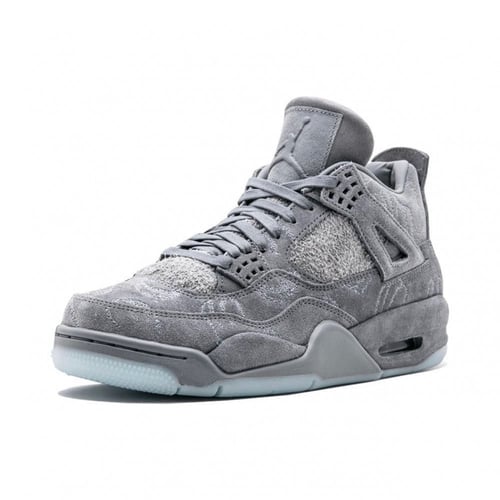 Air Jordan 4 Retro Kaws