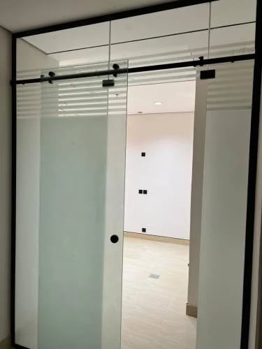 باب فريملس سحاب