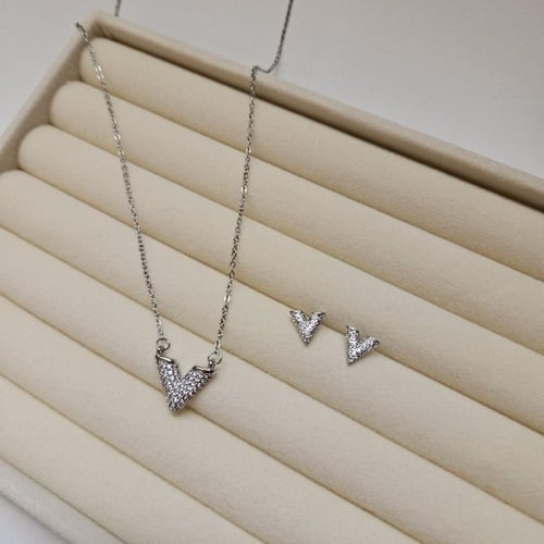 طقم لينة (لون فضي)