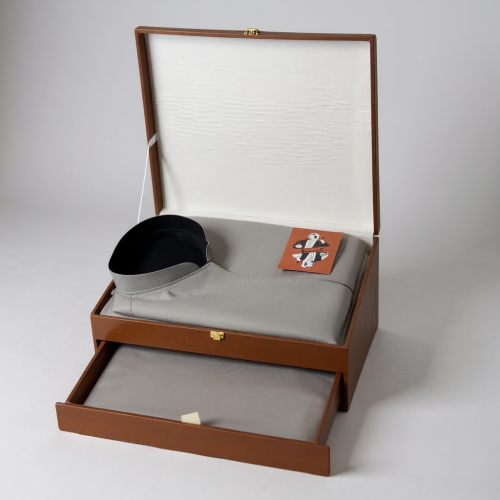 طقم فاخر سديري وقماش وزن 400 لون تيتانيوم