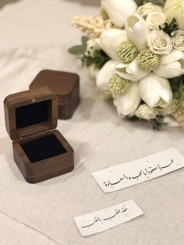علبة دبل مربع خشبية فاخرة بحفر مخصص
