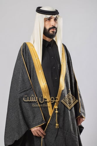 Golden Bisht- بشت شتوي ملكي بترولي