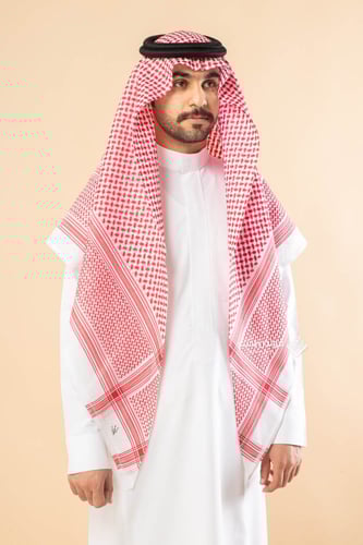 شماغ مازراتي