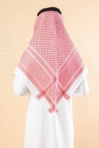 شماغ مازراتي