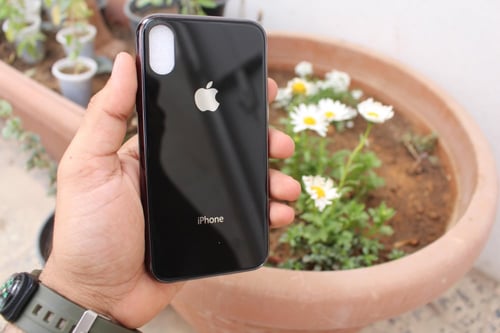 كفر ايفون زجاج أسود Black glass case