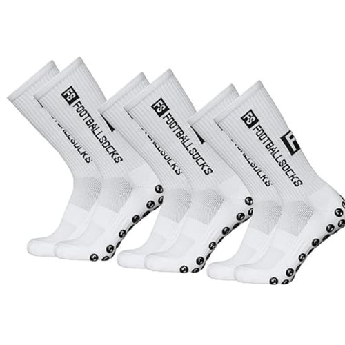 زوج من جوارب كرة القدم المضادة للانزلاق.