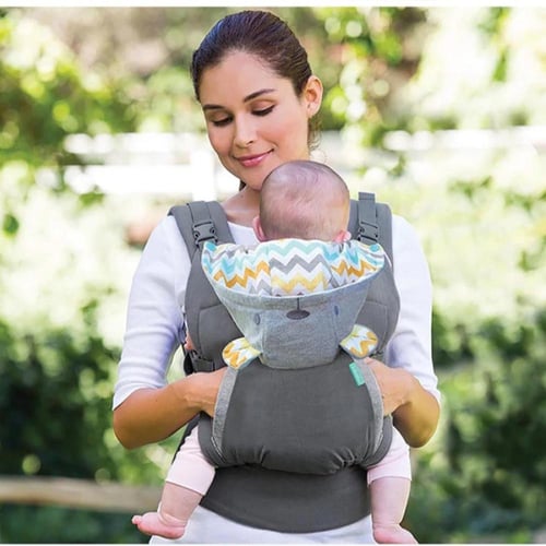 حمالة أطفال Infantino Cuddle Up™ هودي مريحة بمقعد...