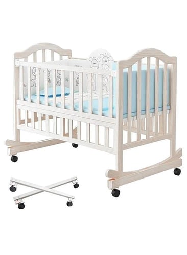 سرير أطفال خشبي متعدد الاستخدام