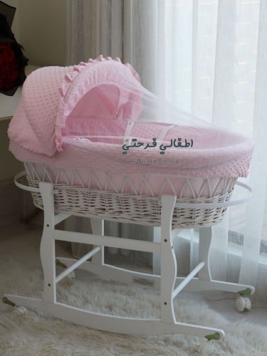 سلة موسى مع حامل بكفرات