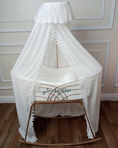 سرير أطفال الجديد كليا