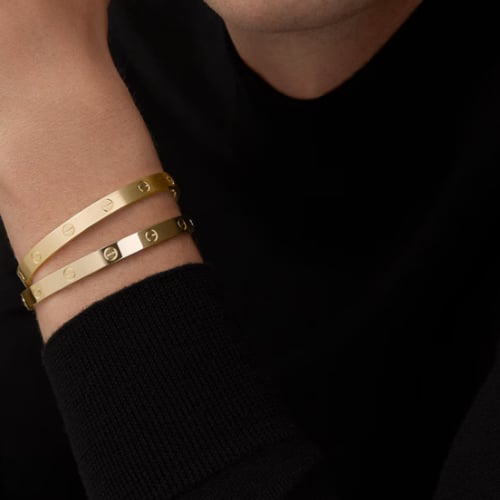 سوار LOVE موديل كلاسيكي