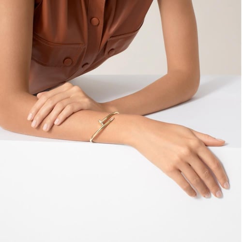 سوار "جوست آن كلو"، موديل الحجم الكلاسيكي، ماس