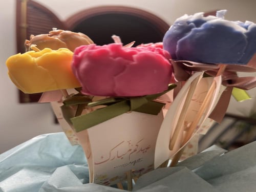 شمعة صغيرة الوان وروائح متعددة