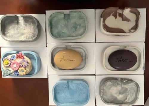 حامل صابون بالوان متعدده