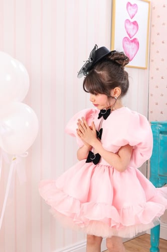 فستان اورقنزا أنيق ب فيونكات مخمل مرصعة بـ كرستال...