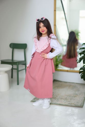 Princess apron decorated with Juber embroidery and...