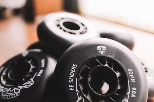 كفرات فلاينق ايقل سلايدرز 4 حبات