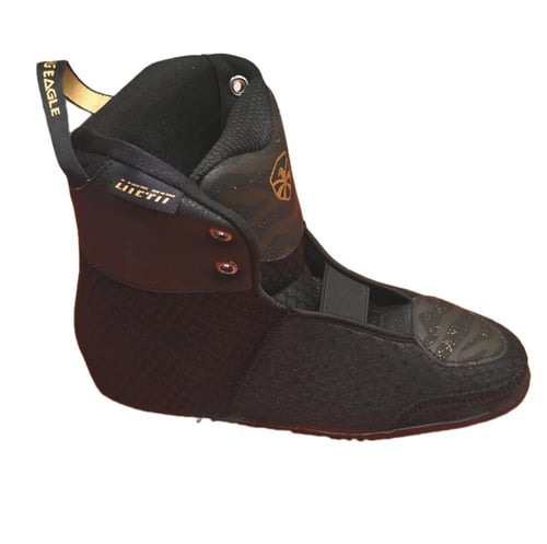 بطانه سكيت فلاينق ايقل F7