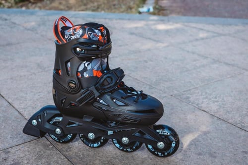 فلاينق ايقل NT2 V5 (اسود)