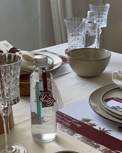 Ramadan table red