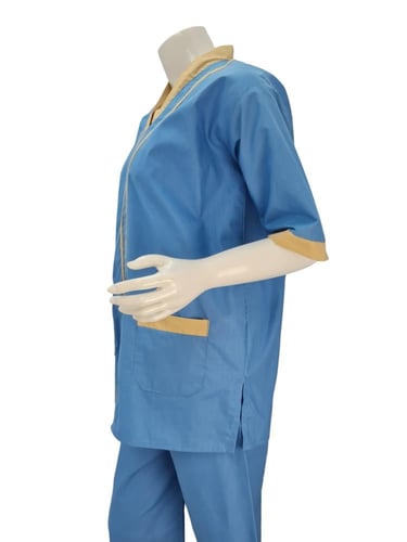 طقم لبس عاملات