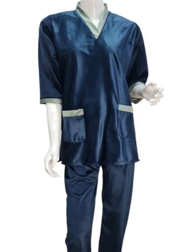 طقم لبس عاملات شتوي مخمل