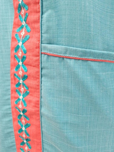 طقم لبس عاملات